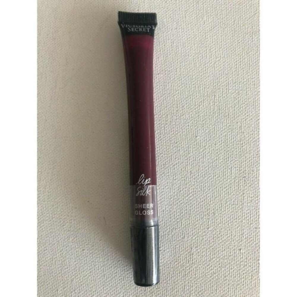 Victoria's Secret FEARLESS Lip Silk Sheer Gloss FULL SIZE  7 ml / .23 oz New